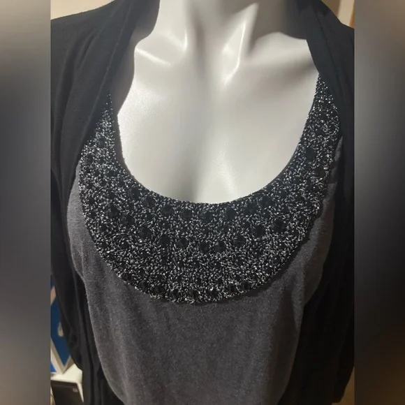 🐊4/$15 AB Studio Elegant Black / Gray Women's Layered Cardigan and Shirt Size L - Picture 2 of 4